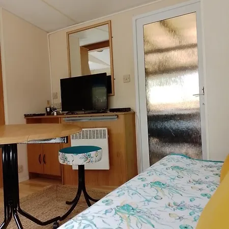 Jolie 2 Pas Du Camping Sanguinet